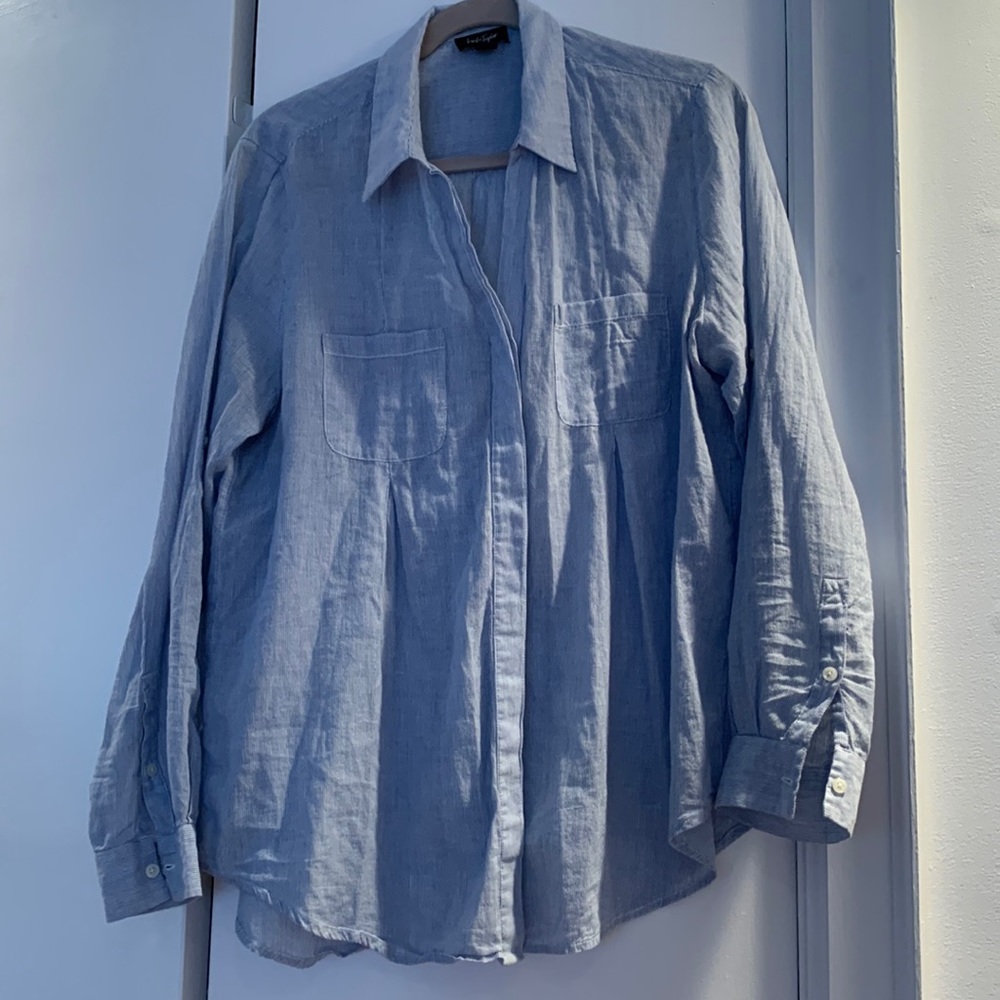 Lord and Taylor light cotton shirt. SzL.